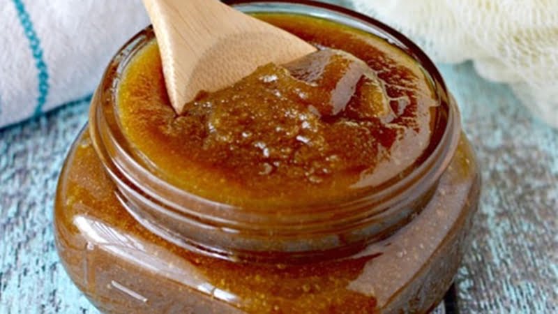 Sử dụng đường nâu kết hợp mật ong